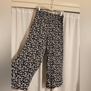 American Eagle Floral Pants